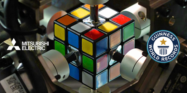 TOKUFASTbot New GUINNESS WORLD RECORDS Solves Rubik's Cube in 0.3s